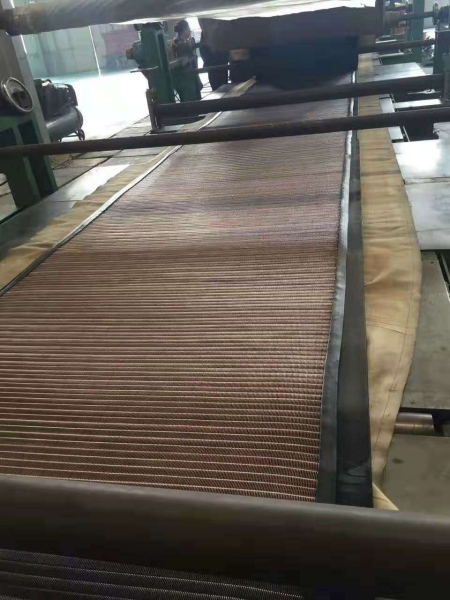 <b>什么是金屬網芯輸送帶？</b>