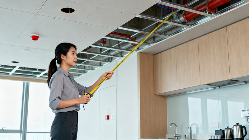 辦公室裝修現場測量